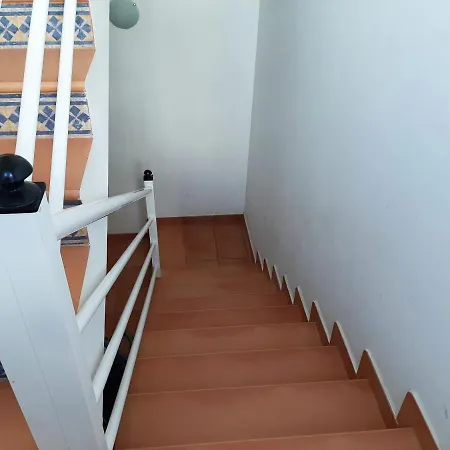 Pesari El *