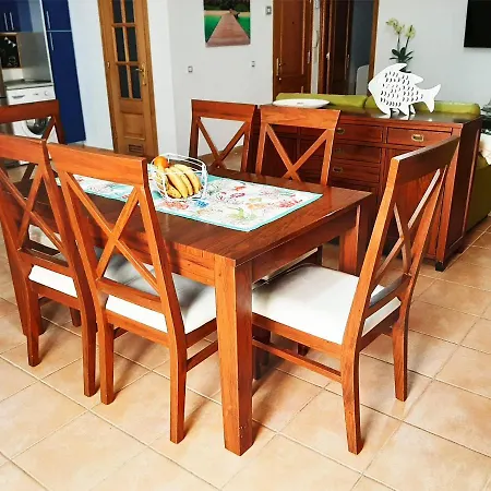 Apartment Pesari El
